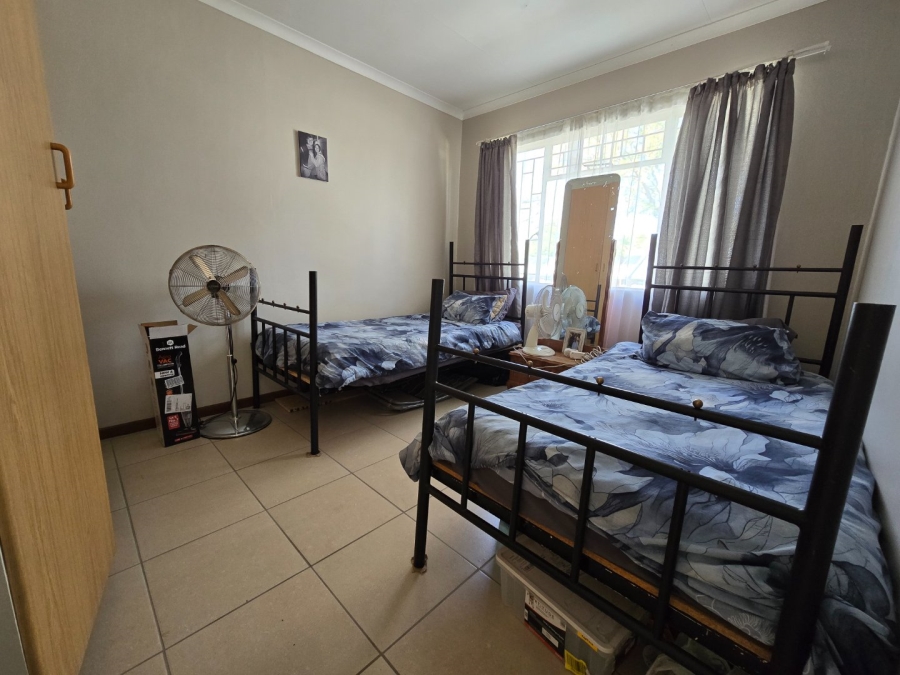 2 Bedroom Property for Sale in Van Der Hoff Park North West